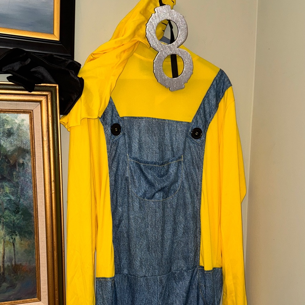 Men’s Halloween Minions costume Blue Denim Overalls with Yellow Top XL 4PC